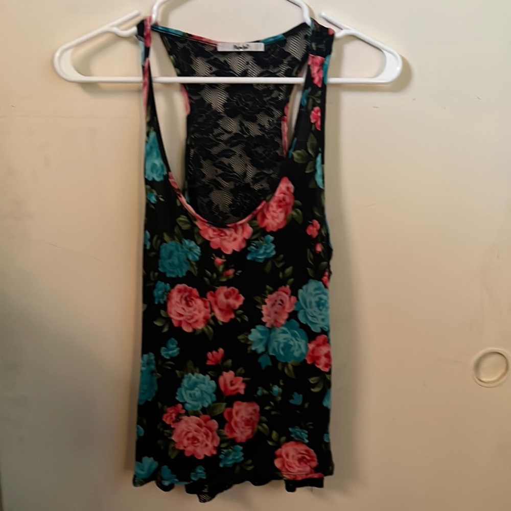 Flower, lace tank top